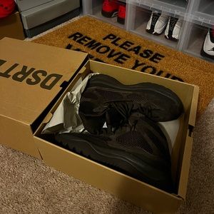 Yeezy Desert Boot (Oil)